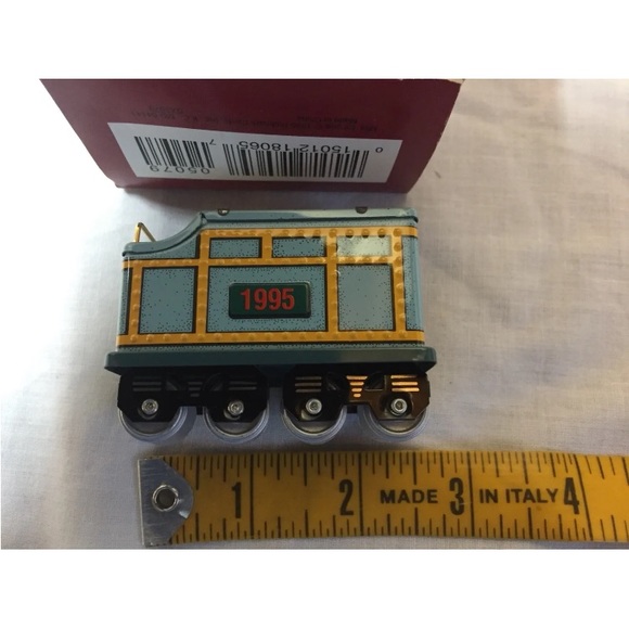 Hallmark central tender car 1995 ornament - Picture 4 of 5